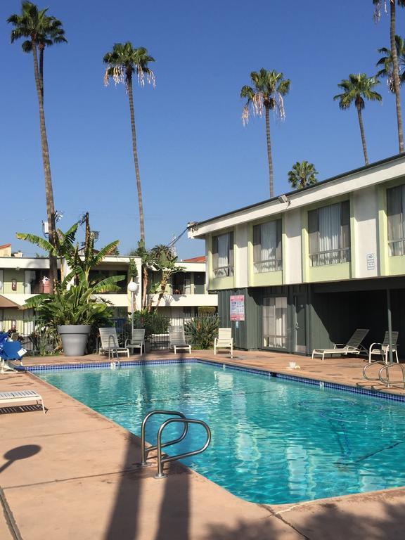 Vagabond Inn Los Angeles At Usc Zewnętrze zdjęcie